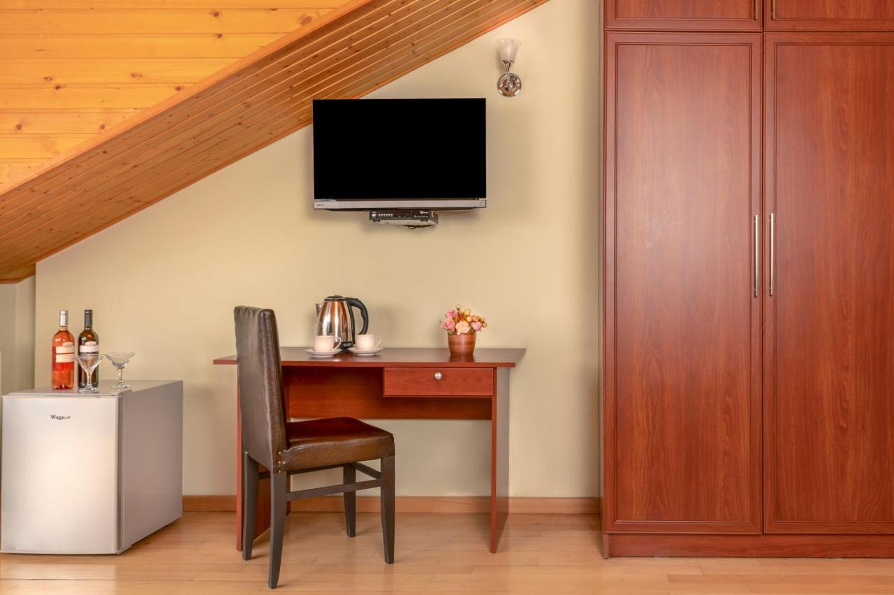 Hotel Vaki Tiflis Dış mekan fotoğraf