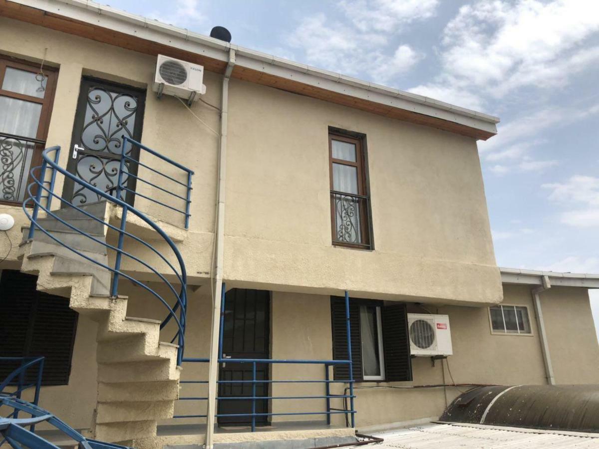 Hotel Vaki Tiflis Dış mekan fotoğraf